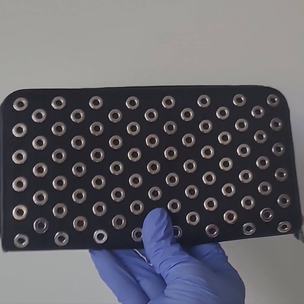 PRADA Zip Daino Wallet - Picture 8 of 11